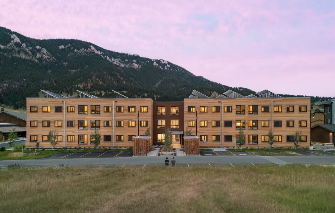 專欄文章|美國案例分享-全美首座大型模組化巨木建築The Knight Building